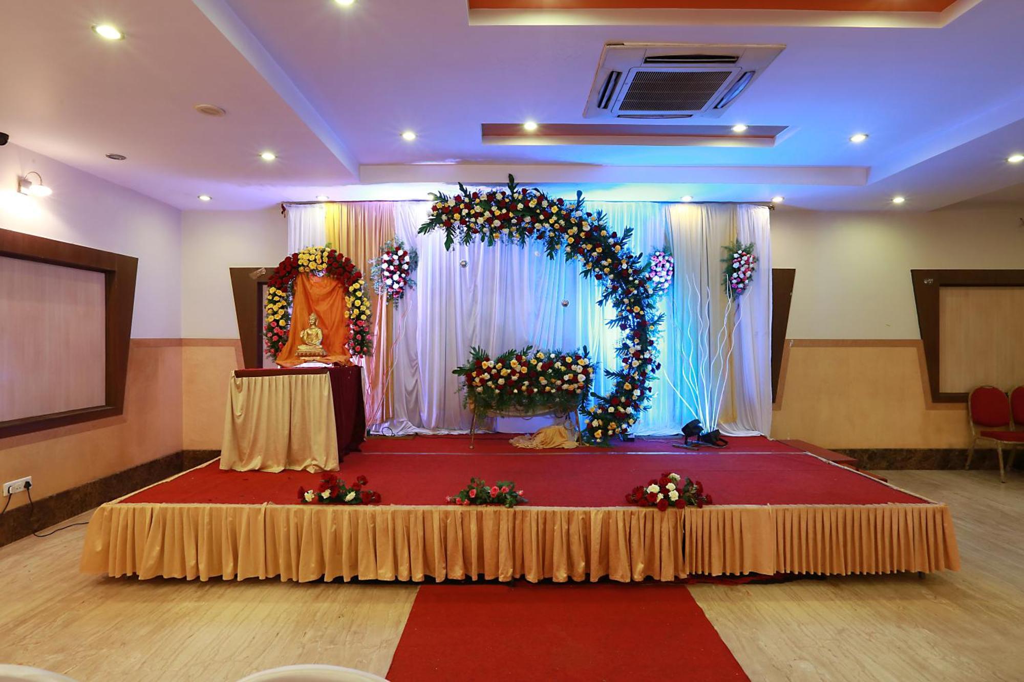 העיר בנגלור Hotel Abhimaani Vasathi, Rajajinagar מראה חיצוני תמונה