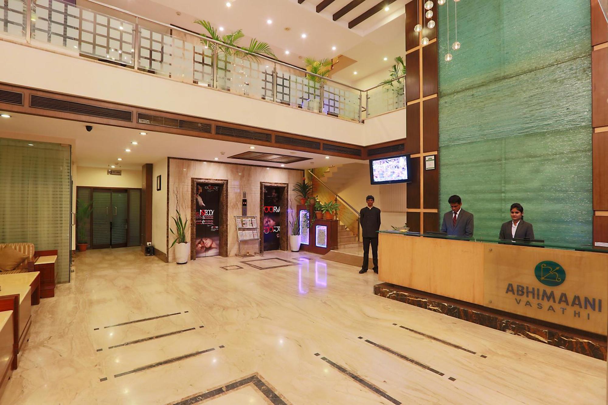 העיר בנגלור Hotel Abhimaani Vasathi, Rajajinagar מראה חיצוני תמונה